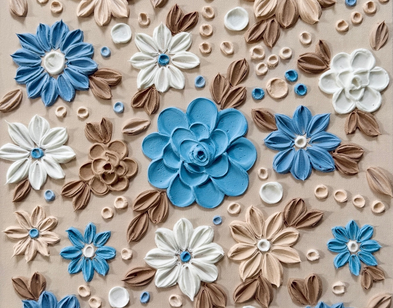 Detailaufnahme 3D Strukturkunst Sanfte Eleganz – Reliefkunst handgefertigt auf Leinwand Keilrahmen